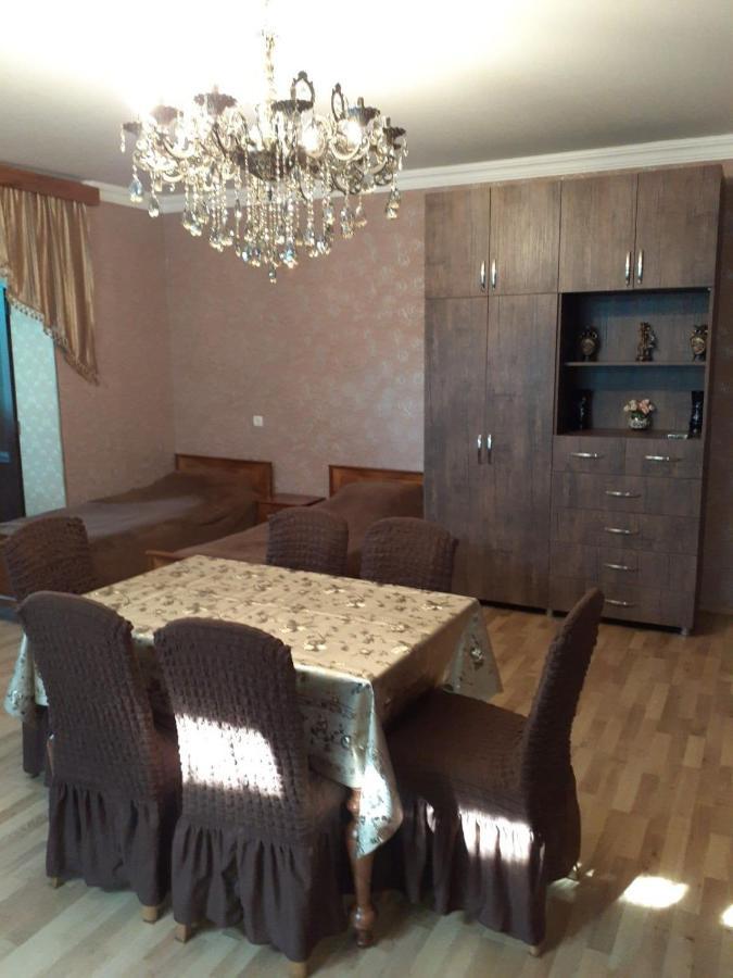 Guest House Borjomi Star מראה חיצוני תמונה